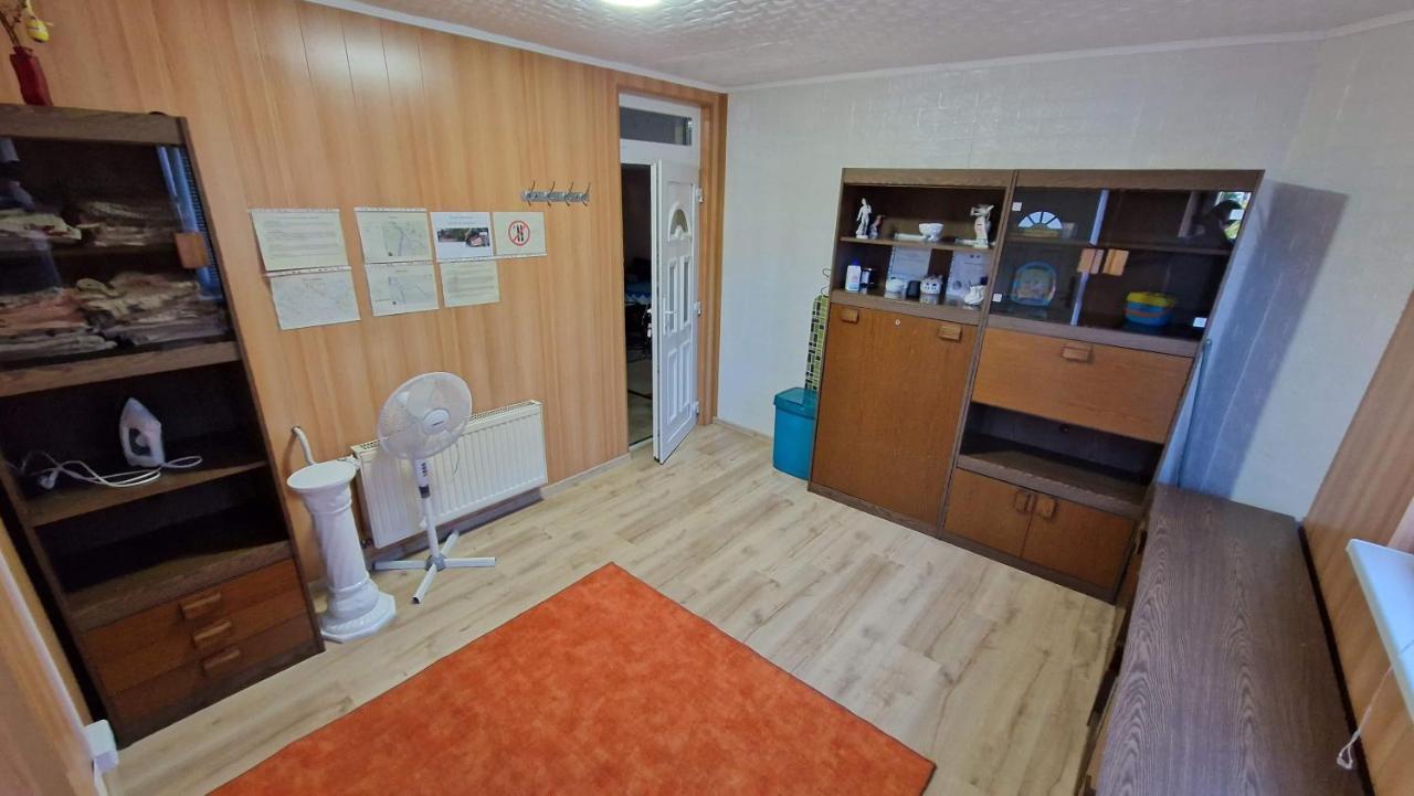 Friendly Apartment In The Suburb. ブダペスト エクステリア 写真